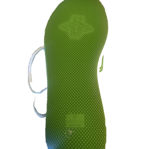 Men’s Size 10 Gucci Sneakers **never worn** - Picture 7 of 8